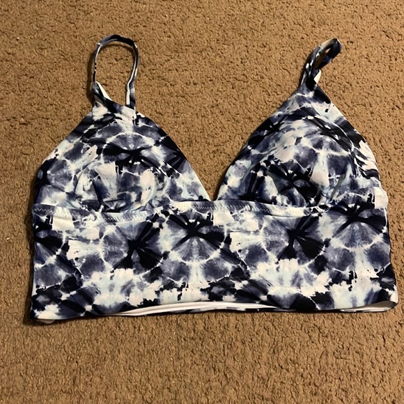 Old Navy Other - Old navy long line bikini top